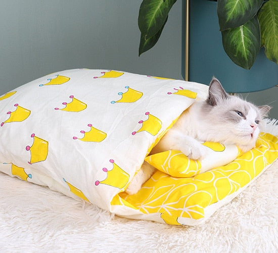 Warm Pets Bed Winter Plush Nest Sleeping Bags for Small Dogs and Cats