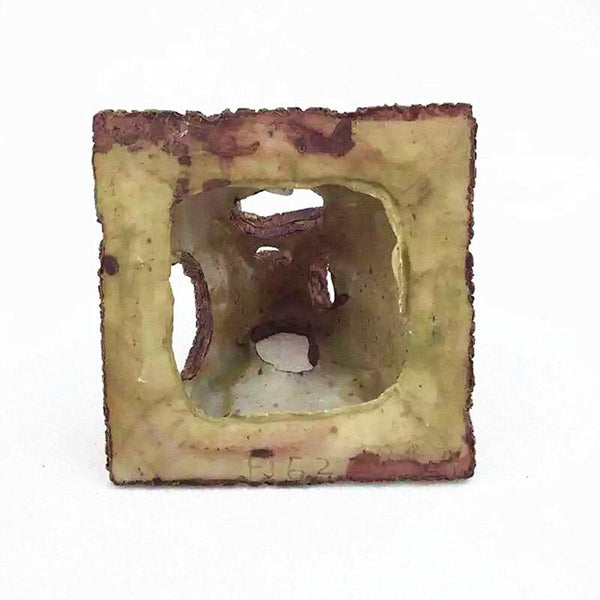 Resin Egyptian Pyramid Cave Ornament Fish Tank Aquarium Decoration