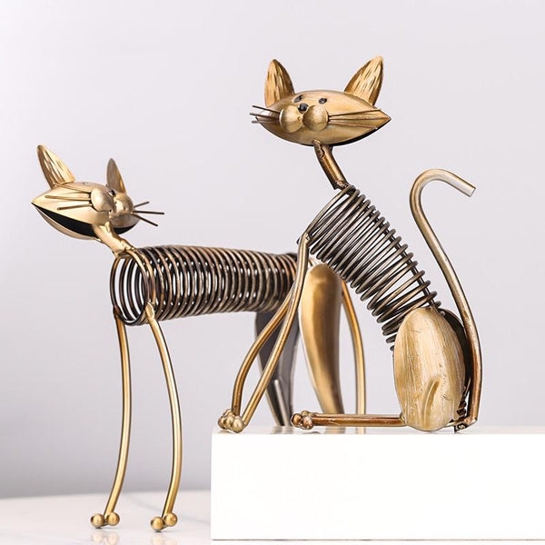 Iron Cats Figurines Handmade Metal Sculpture