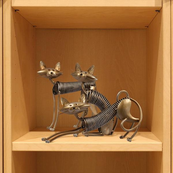 Iron Cats Figurines Handmade Metal Sculpture