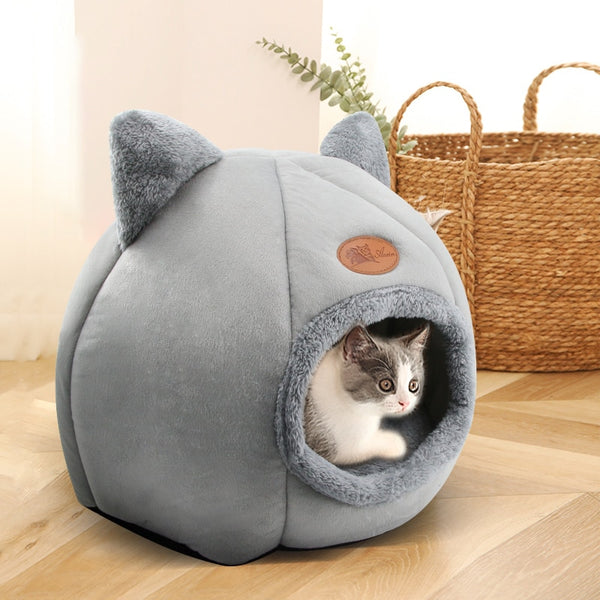 Warm Winter Cat Shelter & Bed Soft Plush Indoor Cats House
