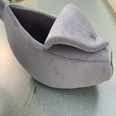 Gray color banana pet bed