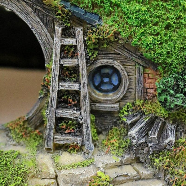 Moss Covered Forest Hut Resin Model Aquarium Fish Tank Decoration Lascaping Ornament